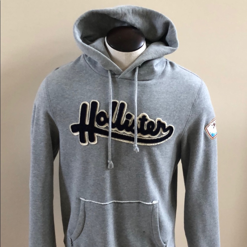 Hollister pullover hoodie. Grey color.